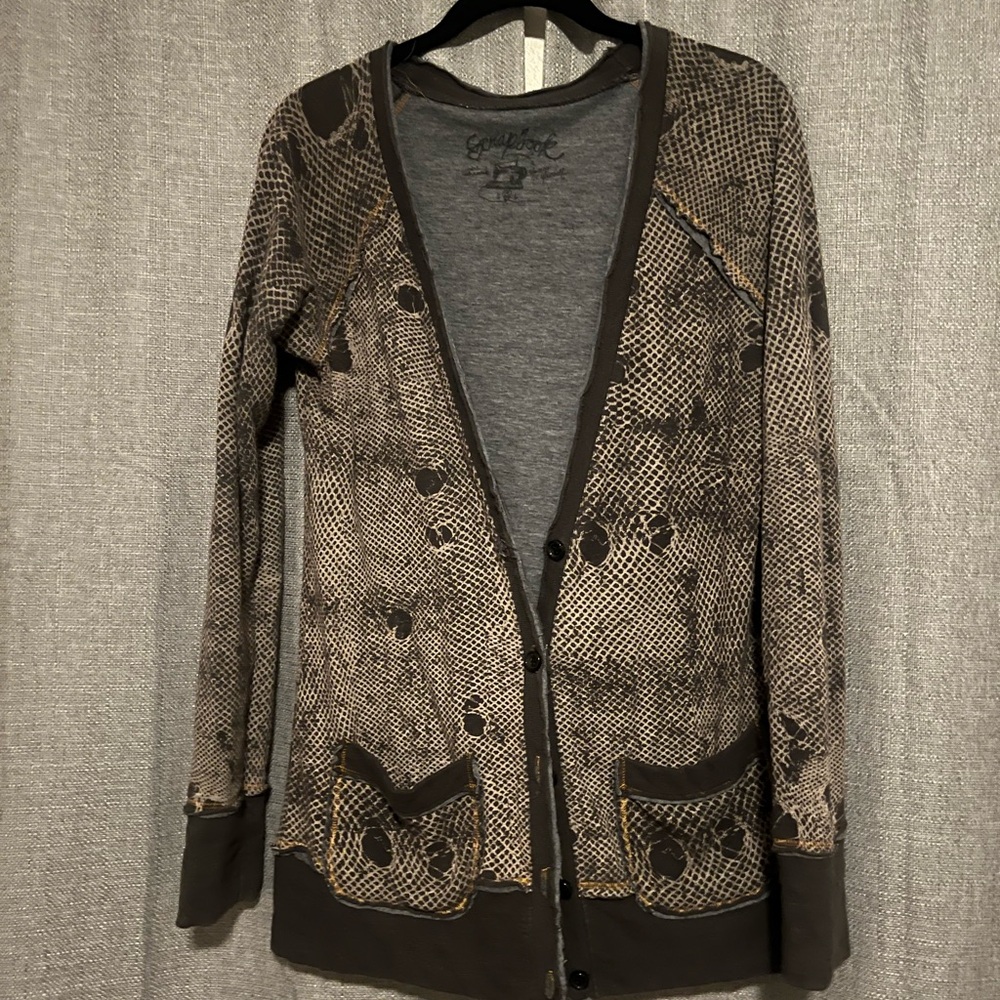 Scrapbook Antrophology Chic brown/Gray Cardigan trashed print  Detail